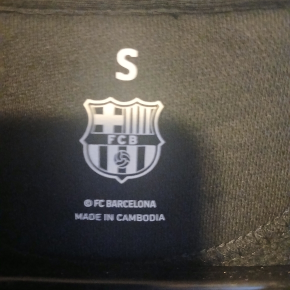 FC Barcelona Black Sweatshirt - Picture 6 of 10